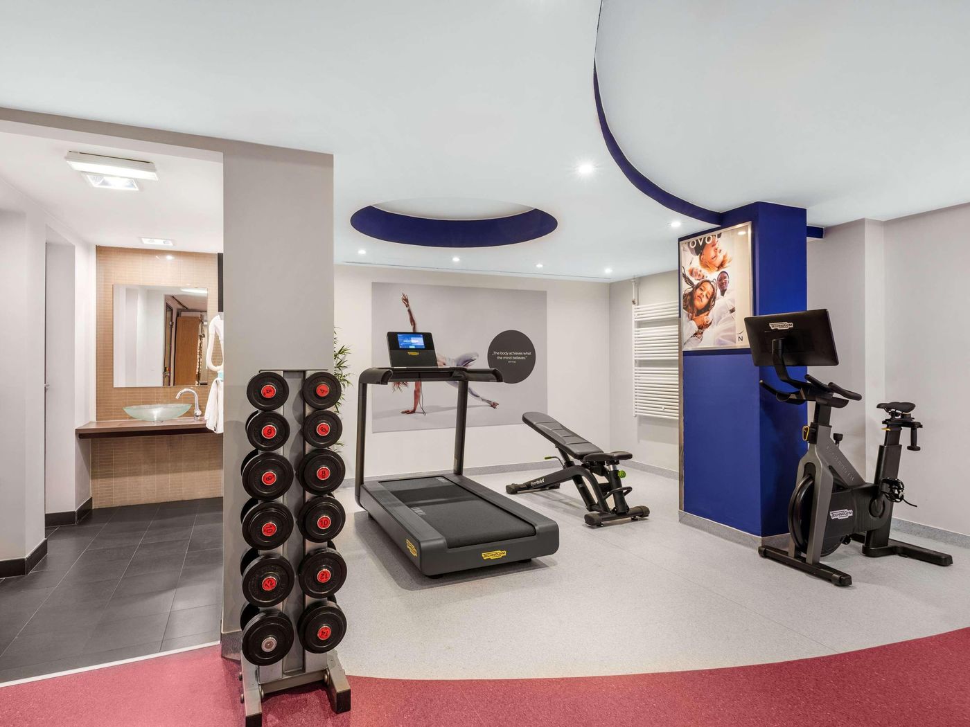Novotel-Budapest-Danube-Sports-and-Entertainment-61