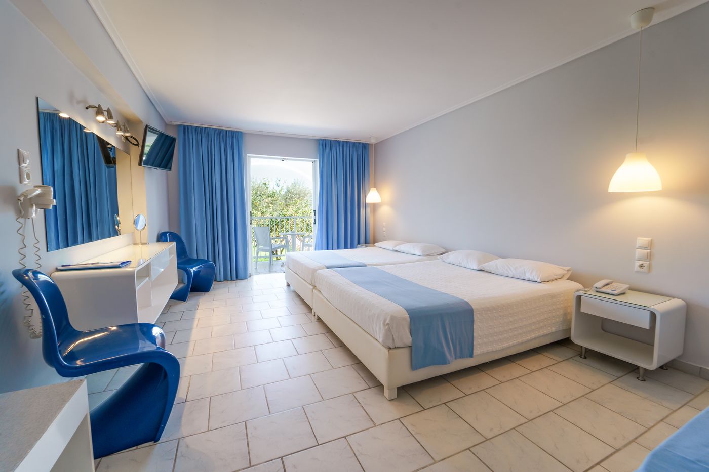 Filoxenia-Hotel-Room-40