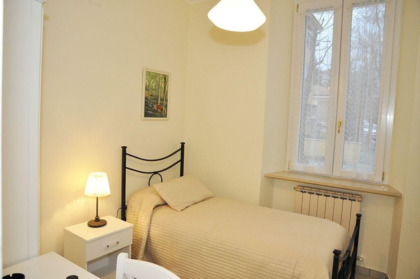 C-era-Un-Lago-Room-13