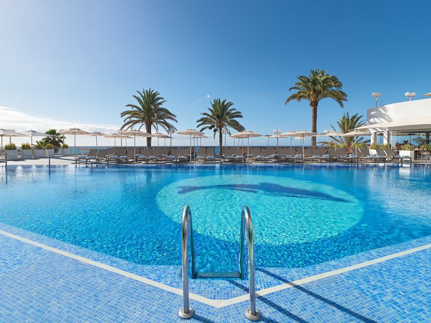 Dunas-Don-Gregory-Pool-1