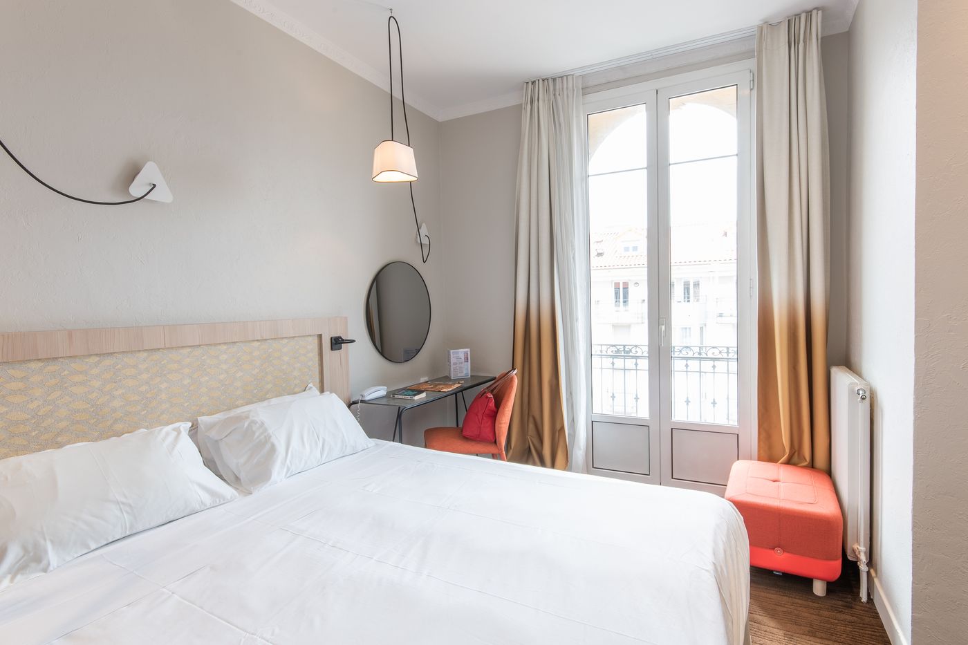 Hotel-Vendome-Room-11