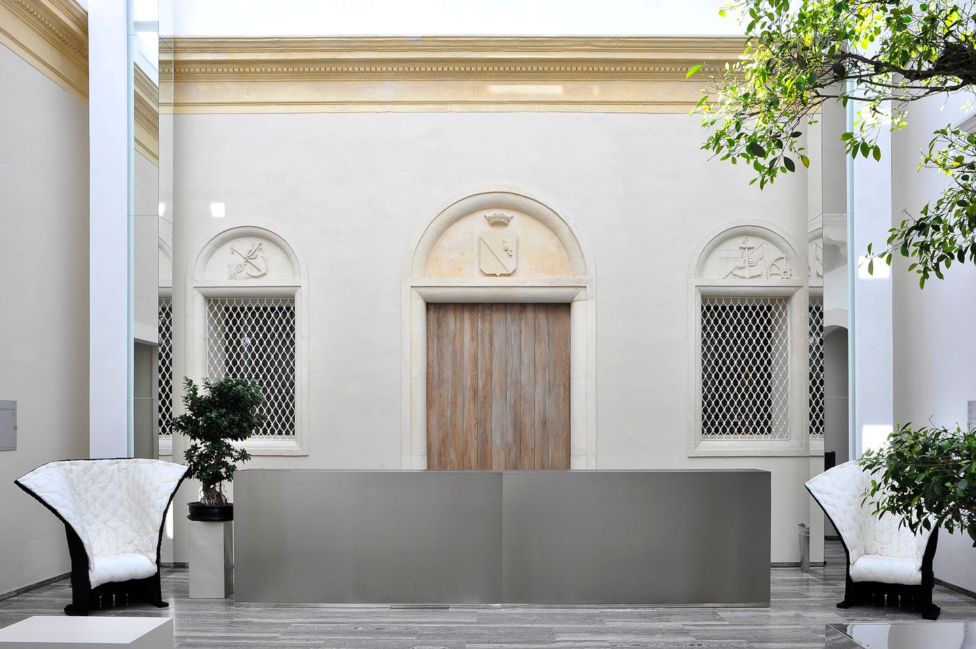 Romano-House-Lobby-21