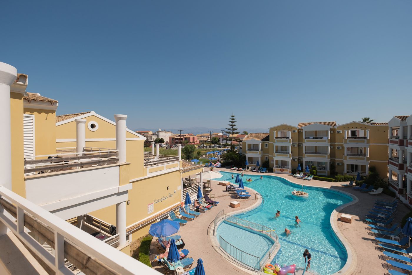 Paradise Hotel Apartments