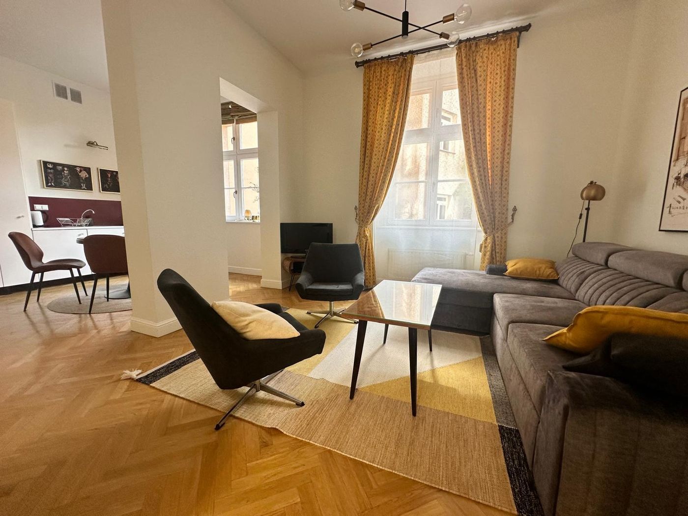 Antique-Apartments-Old-Town-Room-52