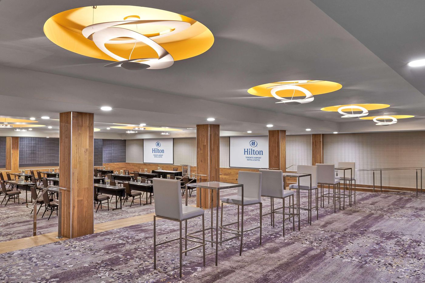 Hilton Toronto Airport Hotel & Suites-Canada-MISSISSAUGA-General view-8