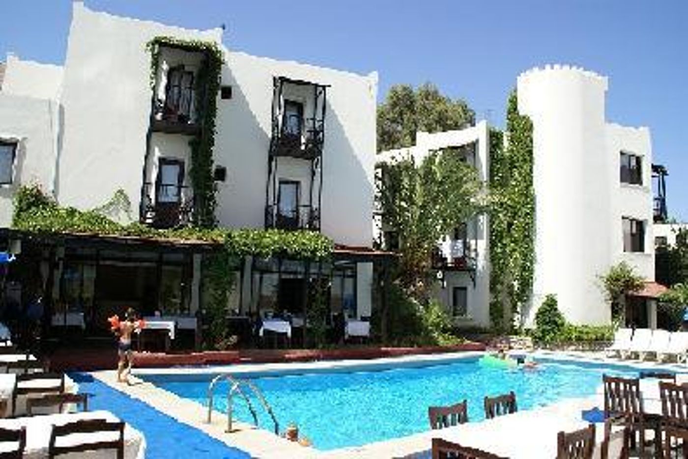 Paloma Hotel