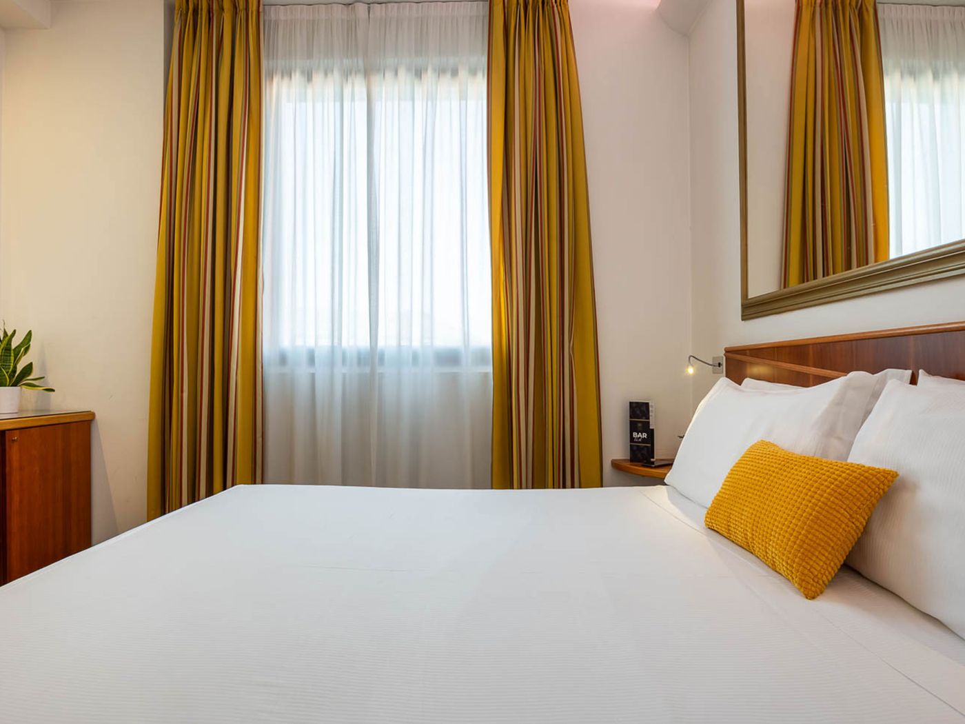 iH-Hotels-Milano-St--John-Room-32