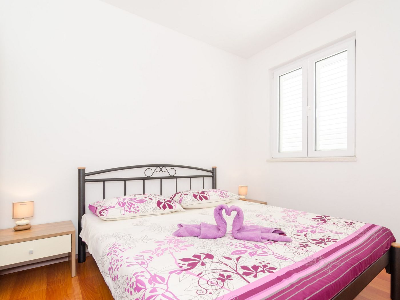 Apartments-Mira-Room-20