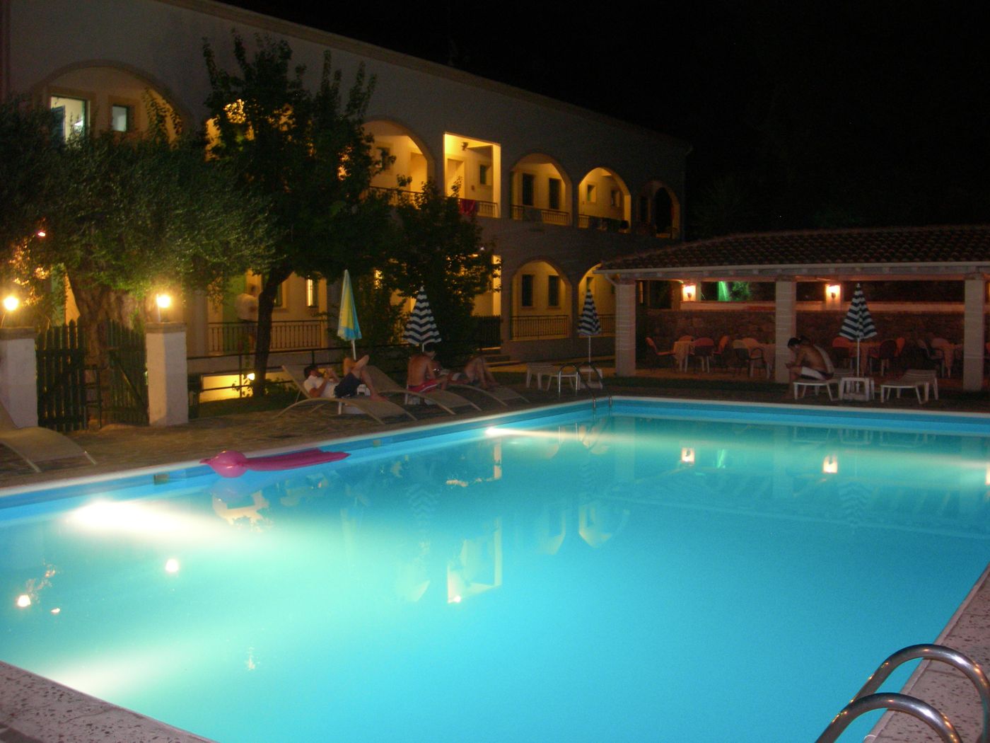 Villa-Karmar-Pool-23