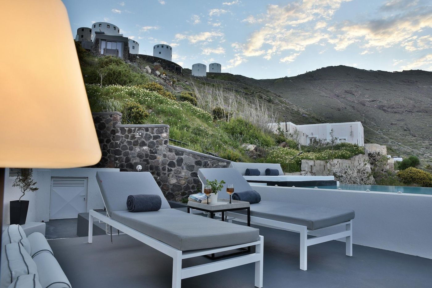 Horizon-Mills-Villas---Suites-Room-76