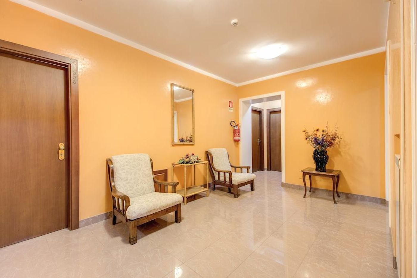 Milo-Italy-ROME-Lobby-4