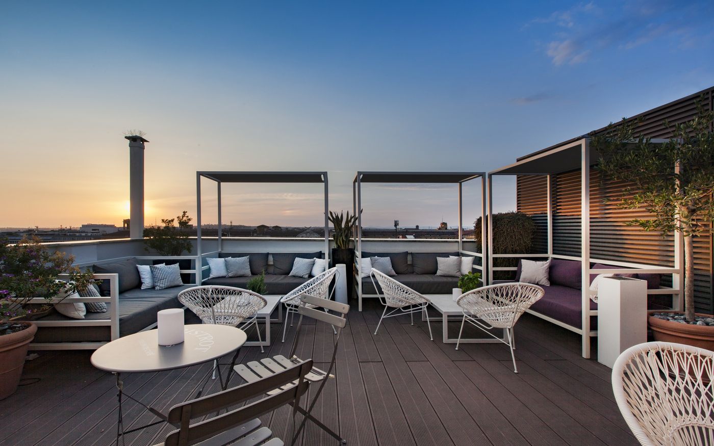 The-Independent-Terrace-39