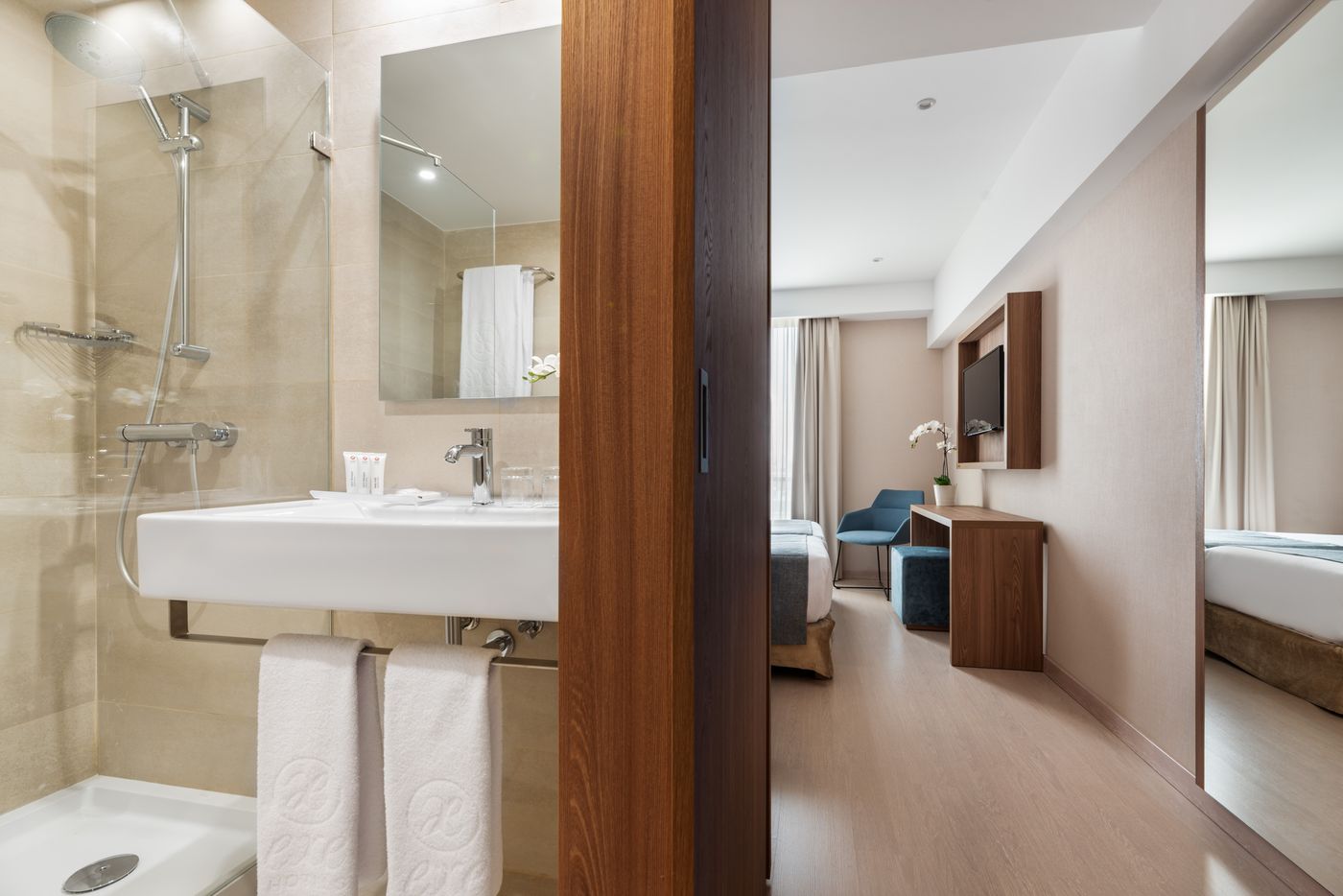 Exe-Saldanha-Room-38