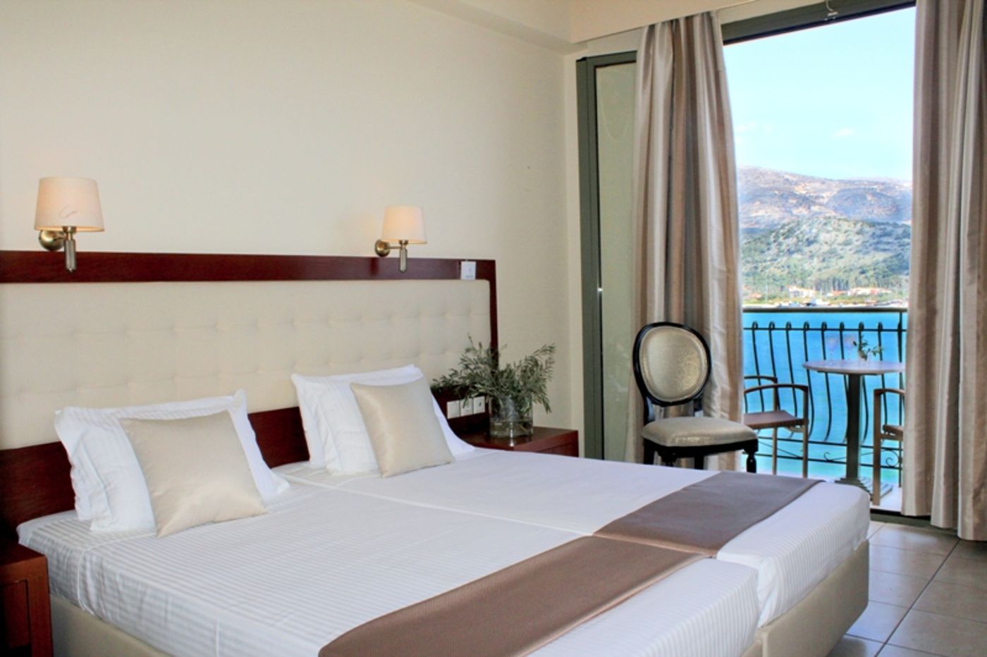 Tourist Hotel - Kefalonia