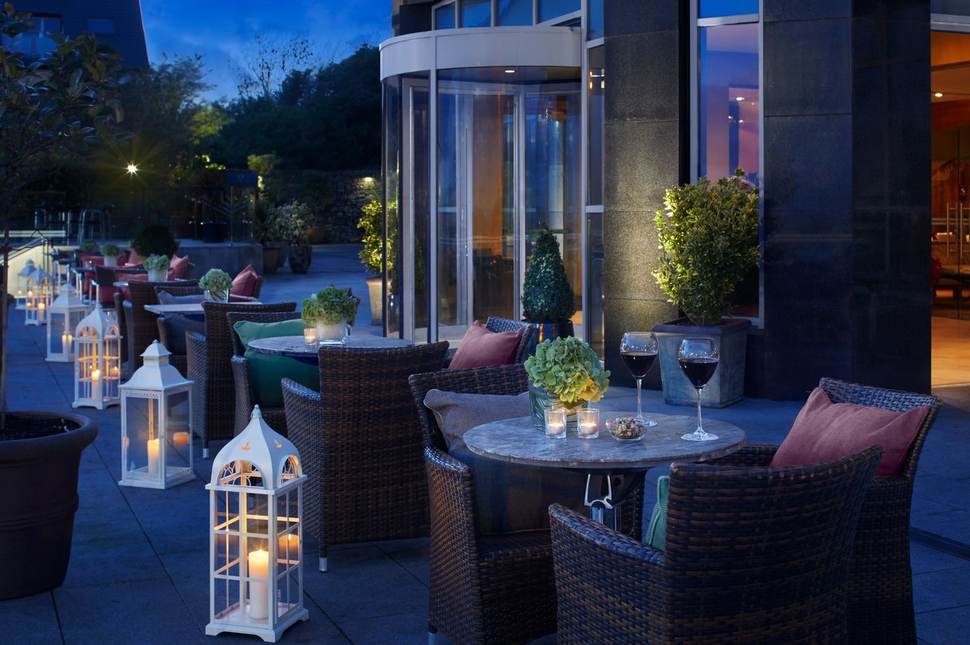 Salthill-Ireland-Galway-Terrace-9