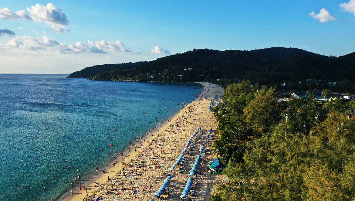 Karon-Sea-Sands-Resort---Spa-Beach-57