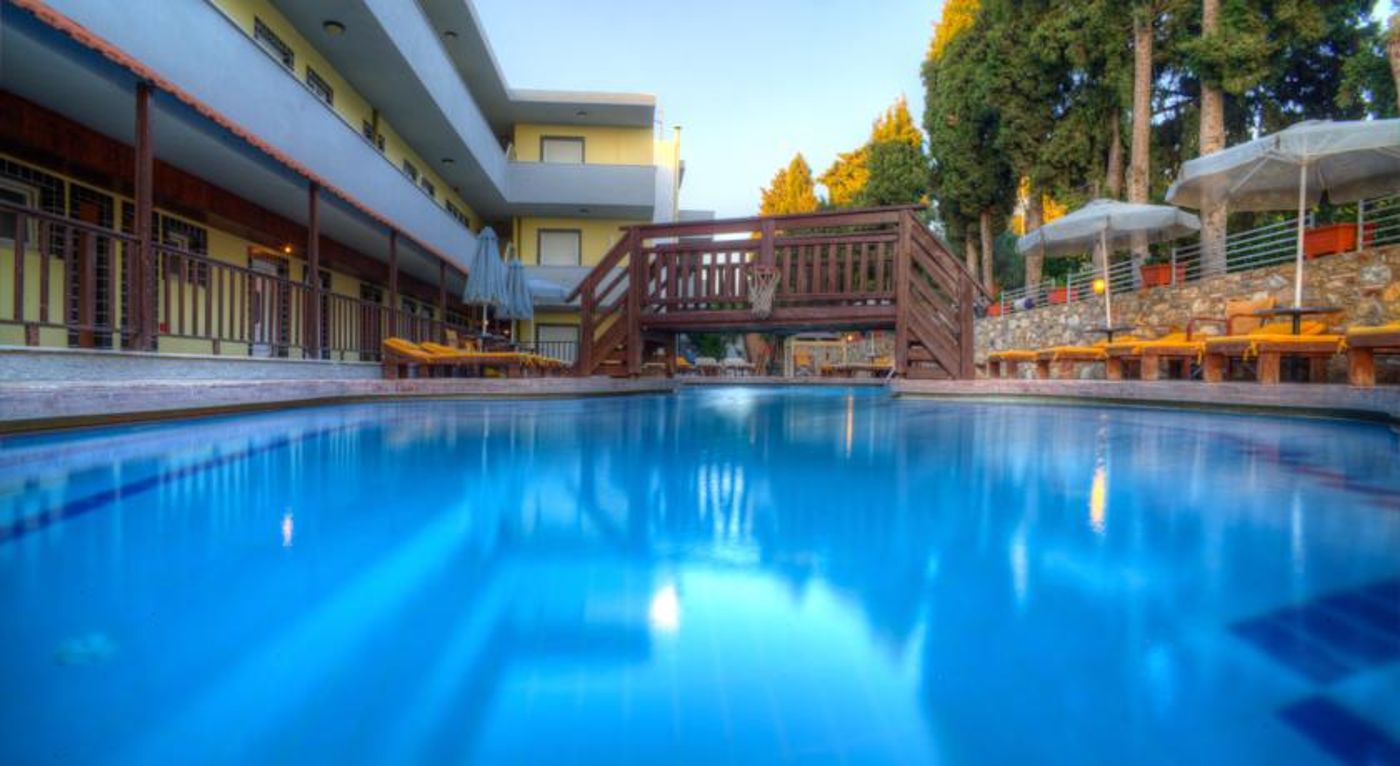 Sunny Days Apartments