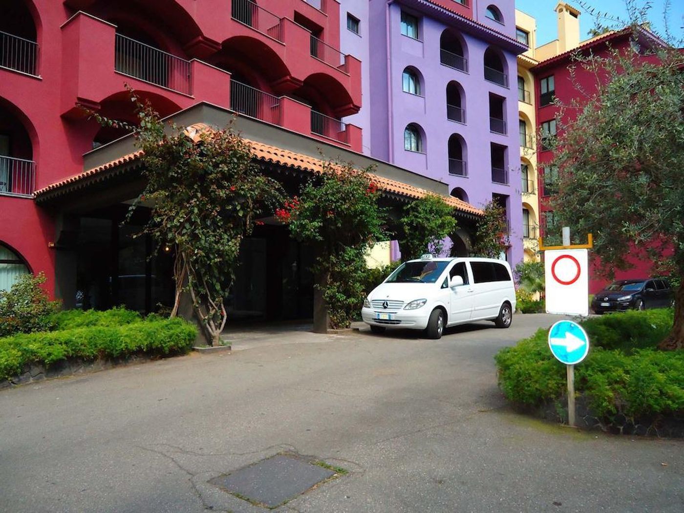 Santa-Tecla-Palace-General-view-17