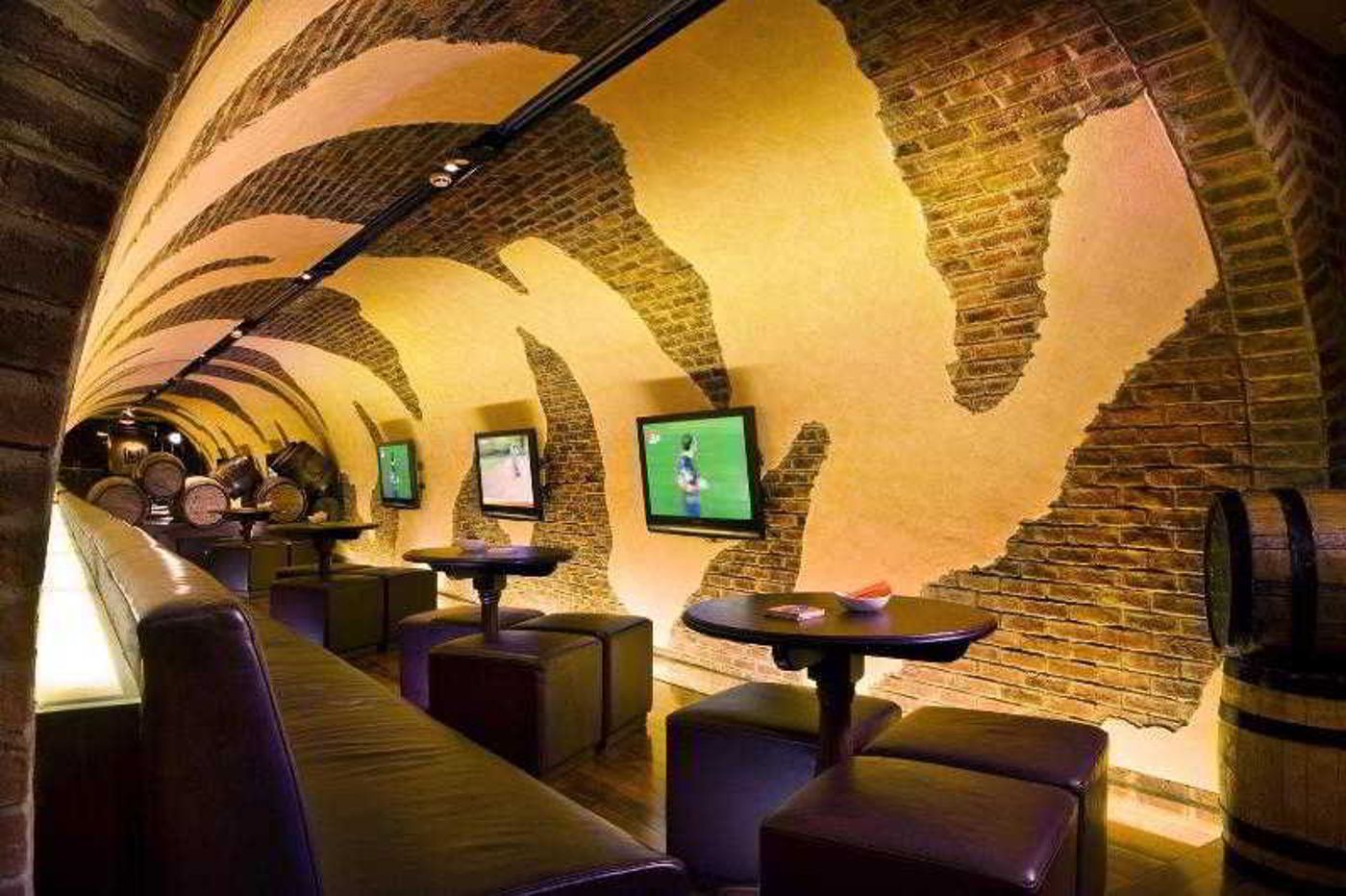 Four-Points-by-Sheraton-Downtown-Dubai-Restaurant-46