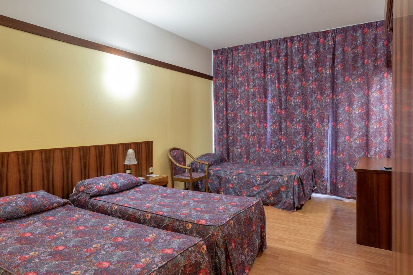 Park Hotel Oasi-Italy-Garda (VR)-Room-1
