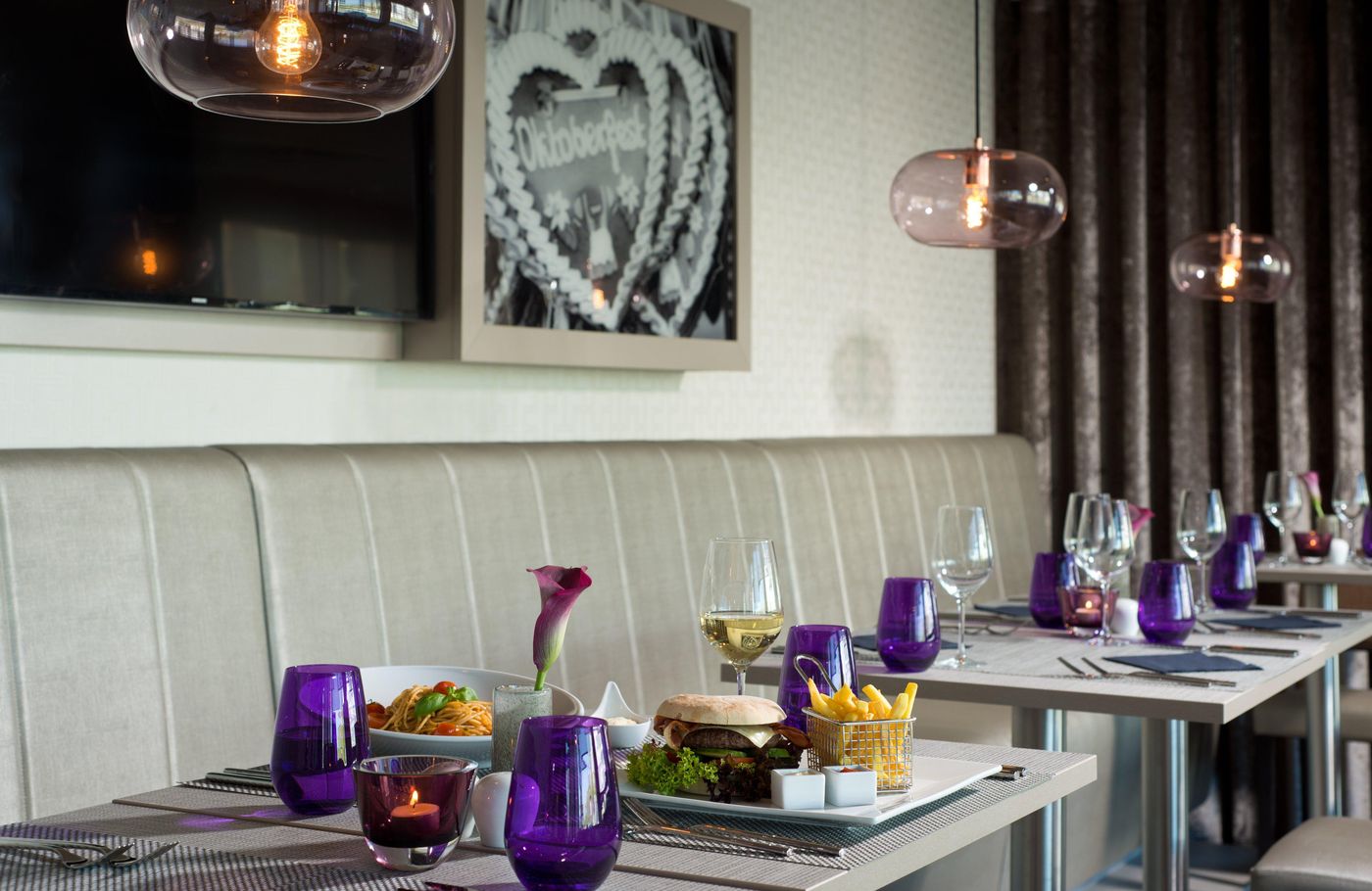 Leonardo-Hotel-Munich-City-Olympiapark-Restaurant-47