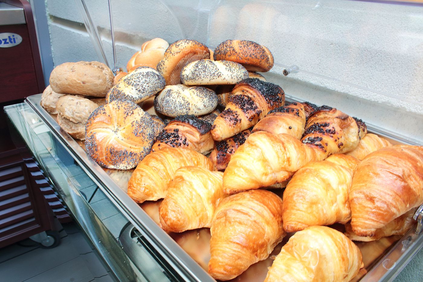 Milford-Suites-Restaurant-15