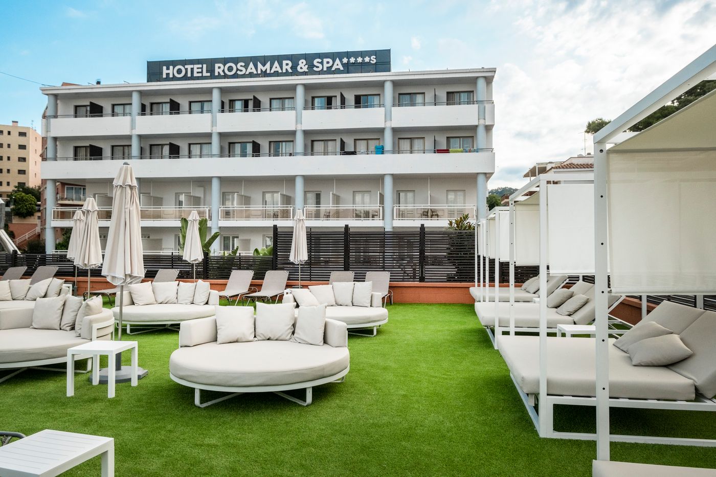 Rosamar and Spa Hotel