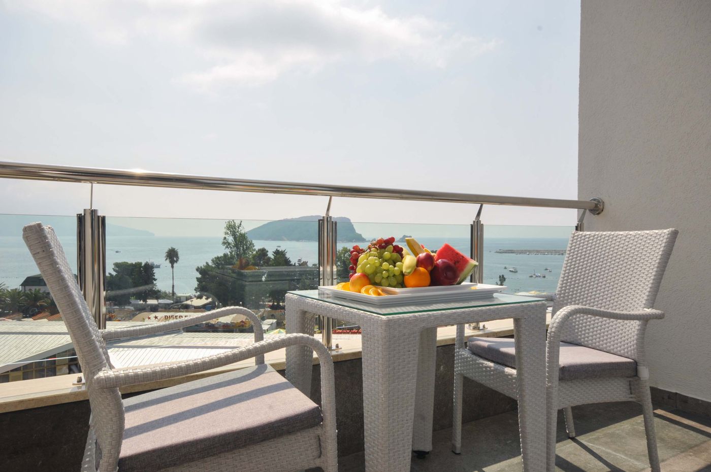 Bracera-Hotel-Terrace-34