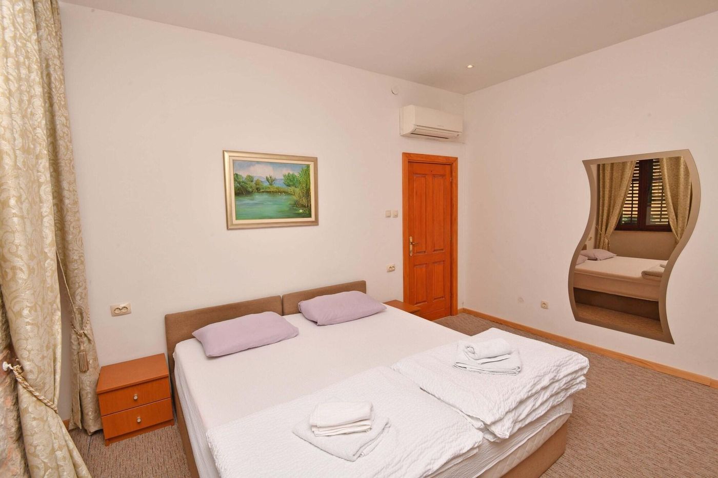 Orhan-Rooms-Dubrovnik-Room-9