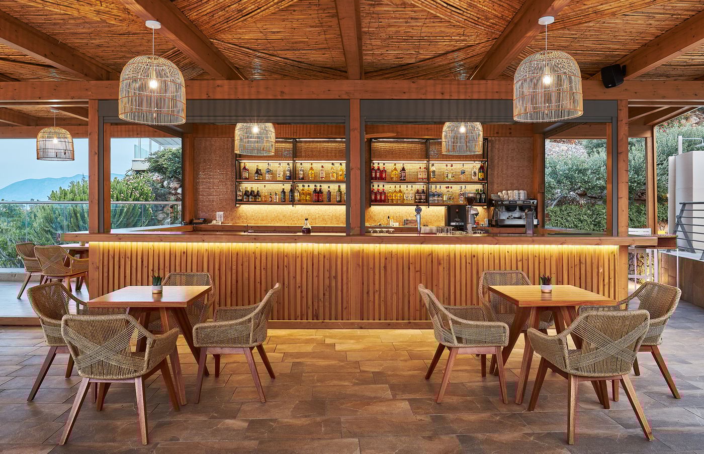 Blue-Marine-Resort---Spa-Bar-43