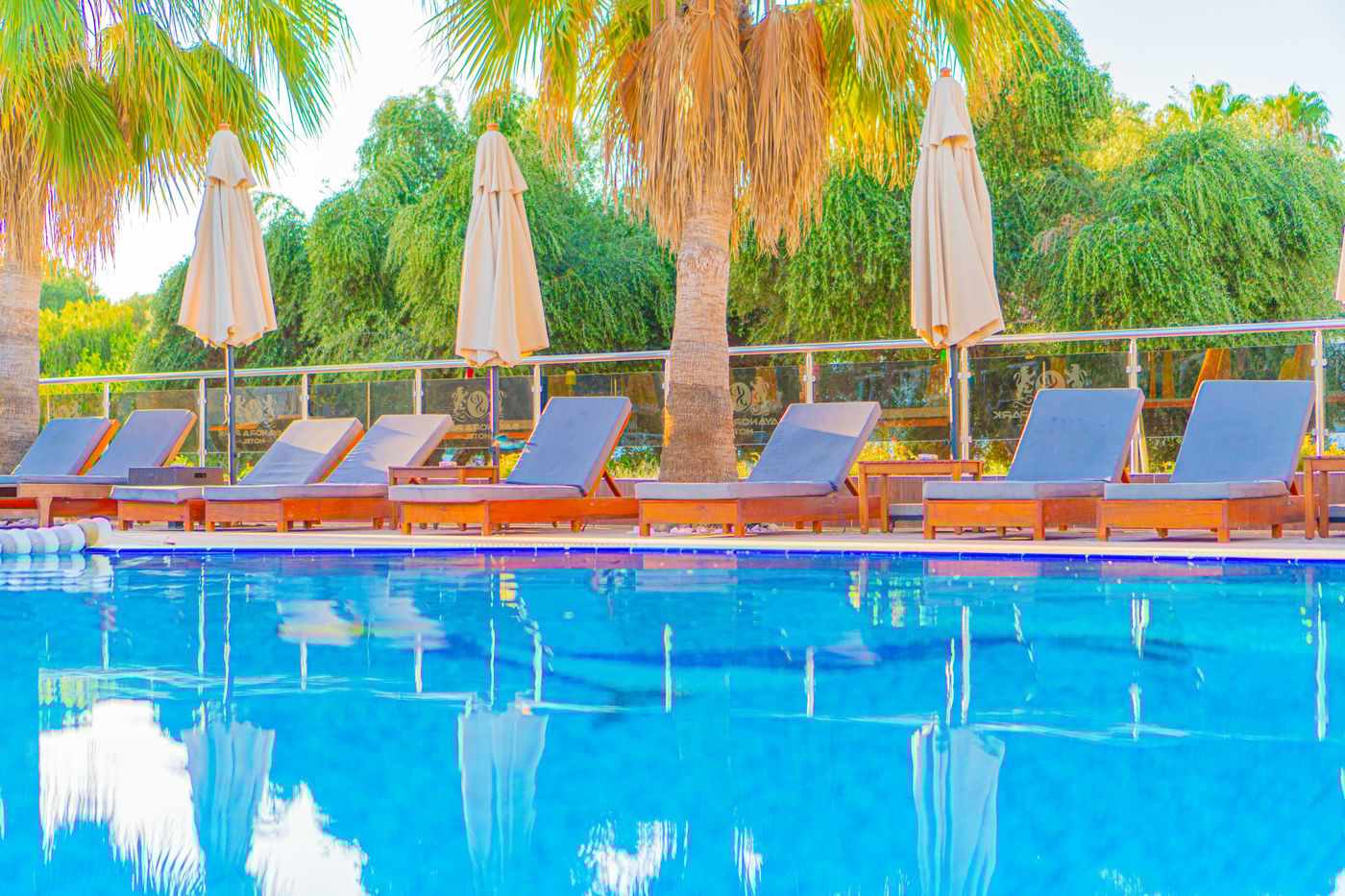 Sayanora-Hotel-Pool-26