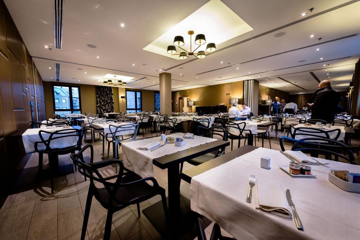 Uptown-Palace-Restaurant-29