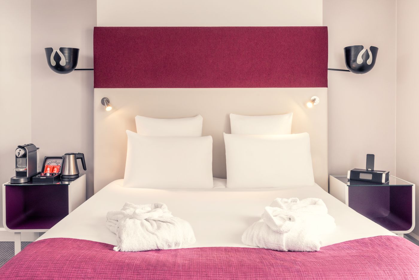 Hotel-Mercure-Paris-Bercy-Bibliotheque-Room-42