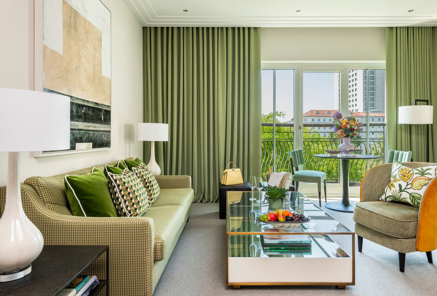 The-Charles-Hotel-Room-34