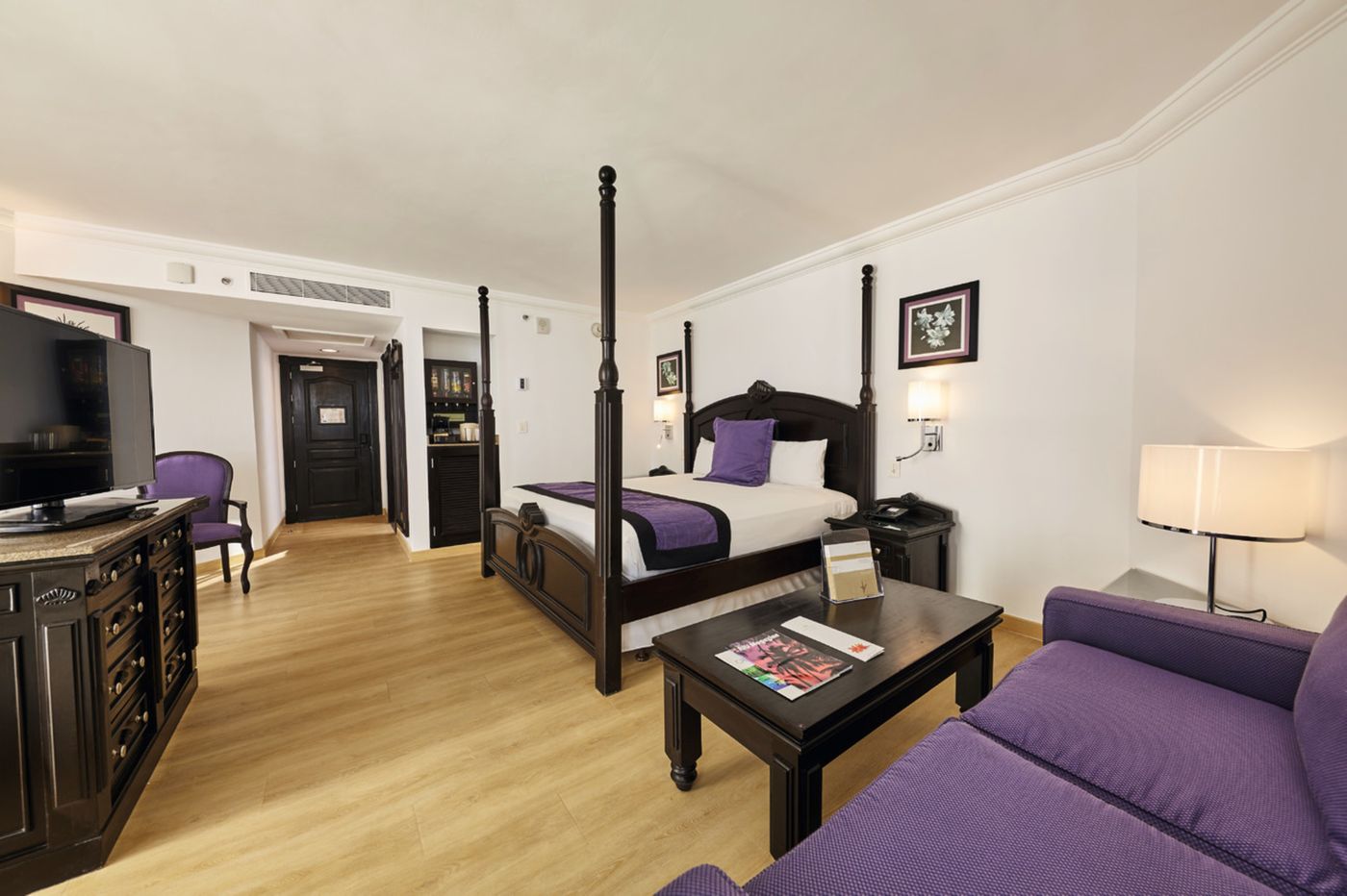 Riu-Paradise-Island---Adults-Only-Room-19