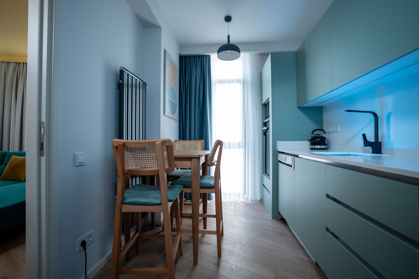 Bird-Nest-Suites-Room-33