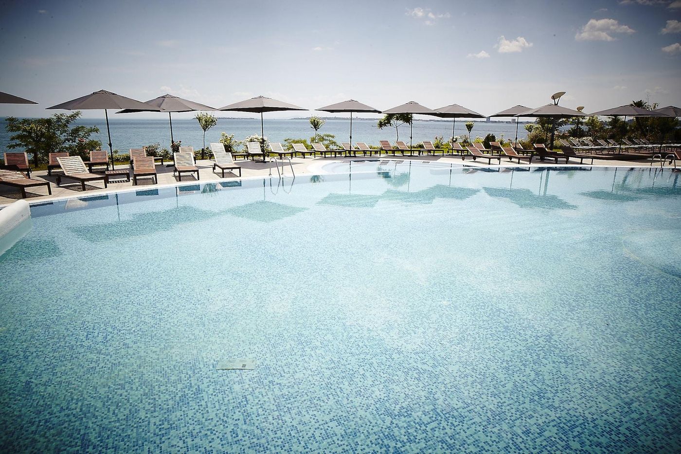 Grand-Hotel-Sveti-Vlas-Pool-4