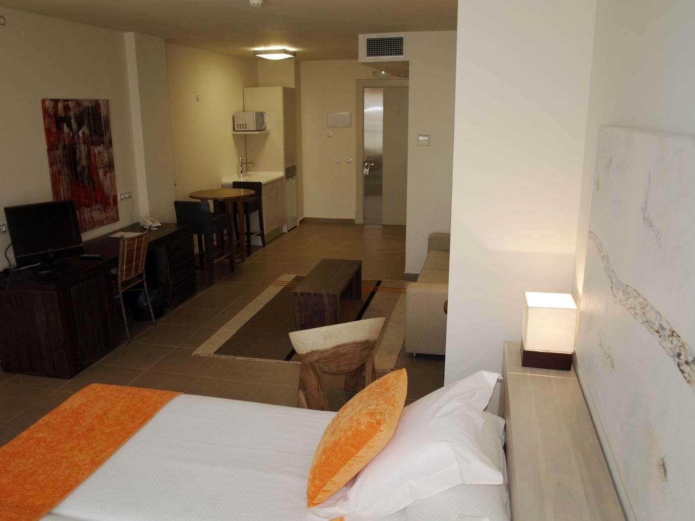 Eco-Alcala-Suites-Room-17