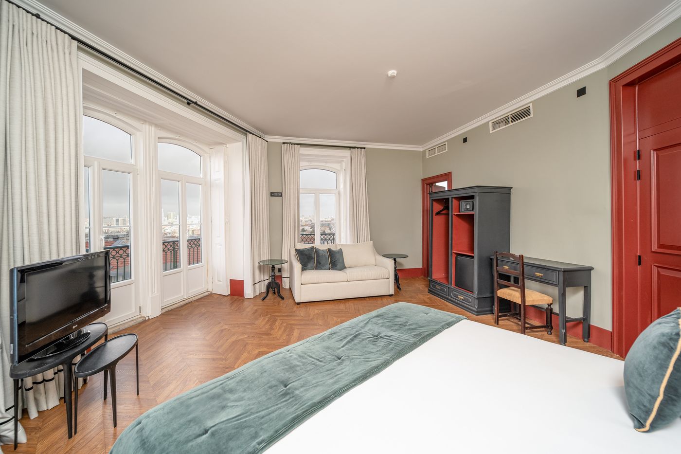 Pensao-Londres-Room-3