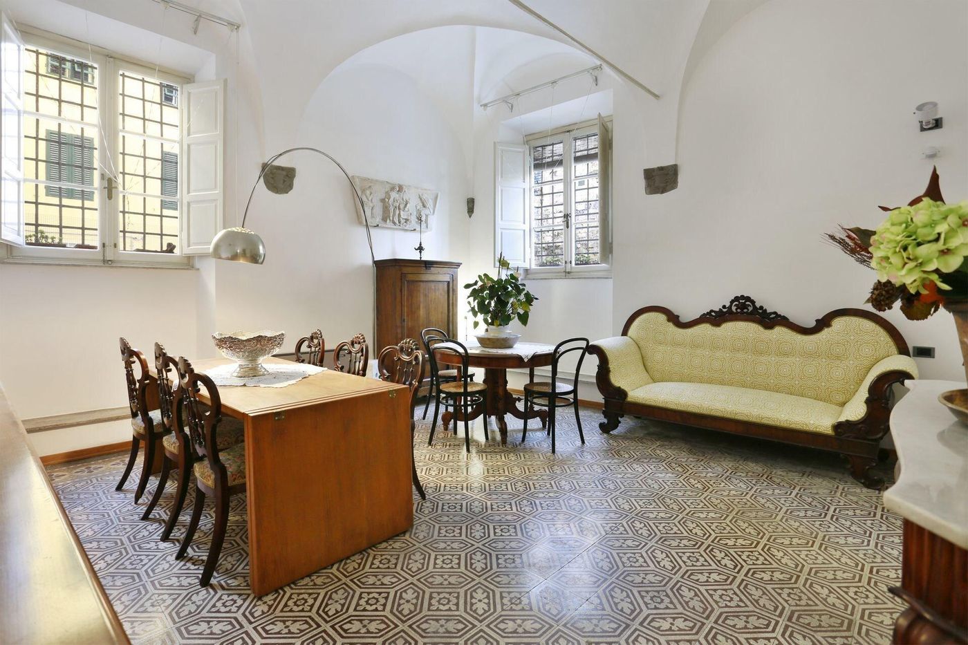 B-B-Pergola-House-Restaurant-5