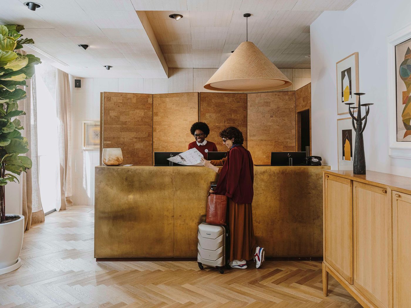 Regina-Spain-BARCELONA-Lobby-7