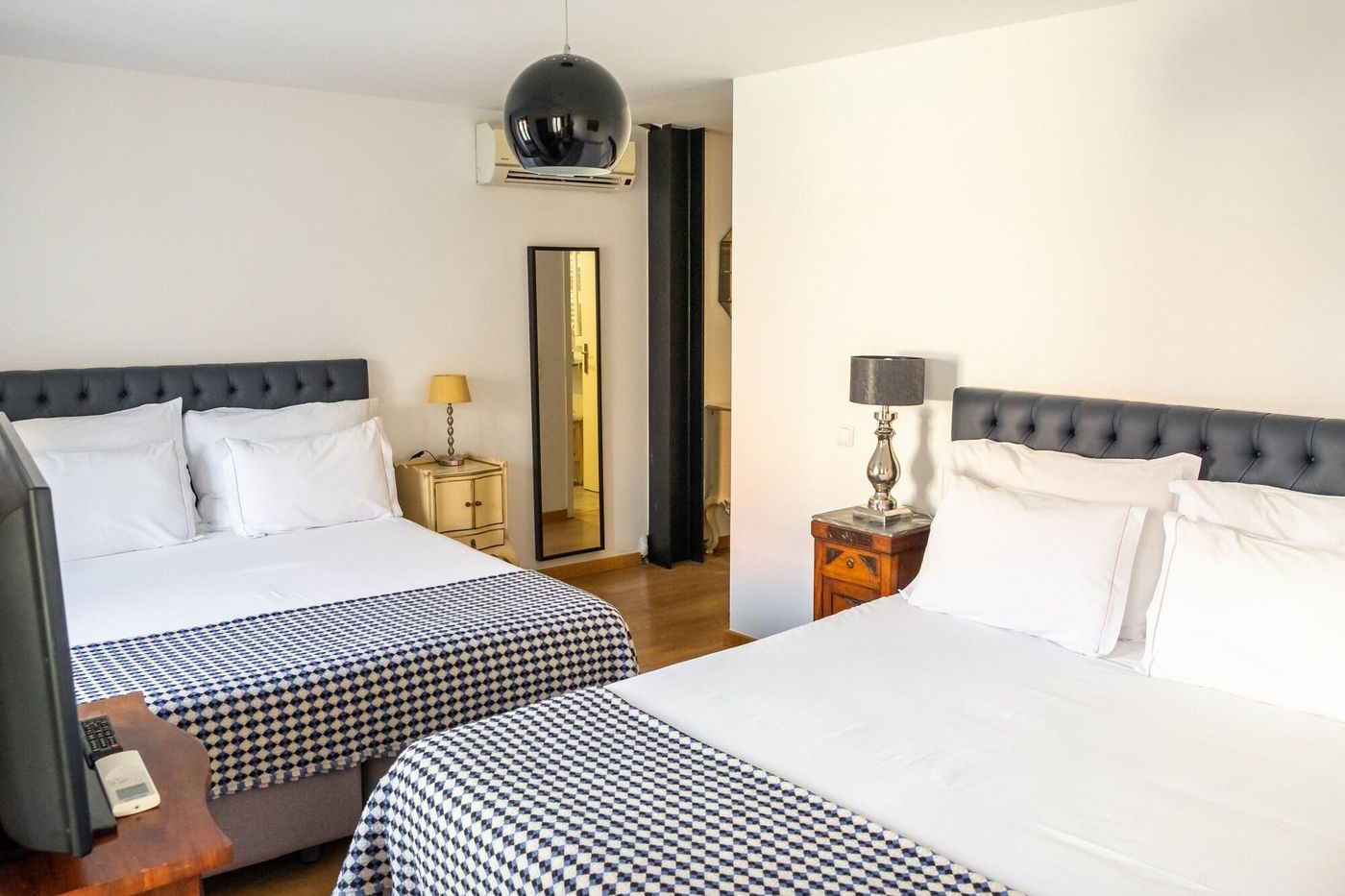 Casa-Do-Patio-Bed---Breakfast-Room-22