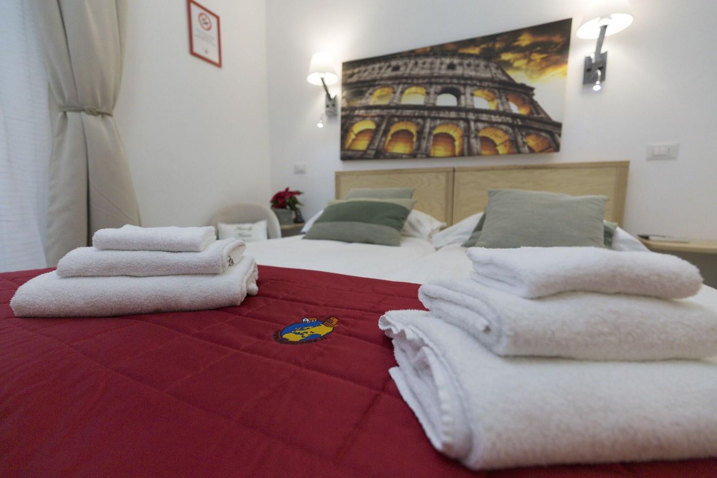 Flatinrome-Trastevere-Deluxe-Rooms-Room-51
