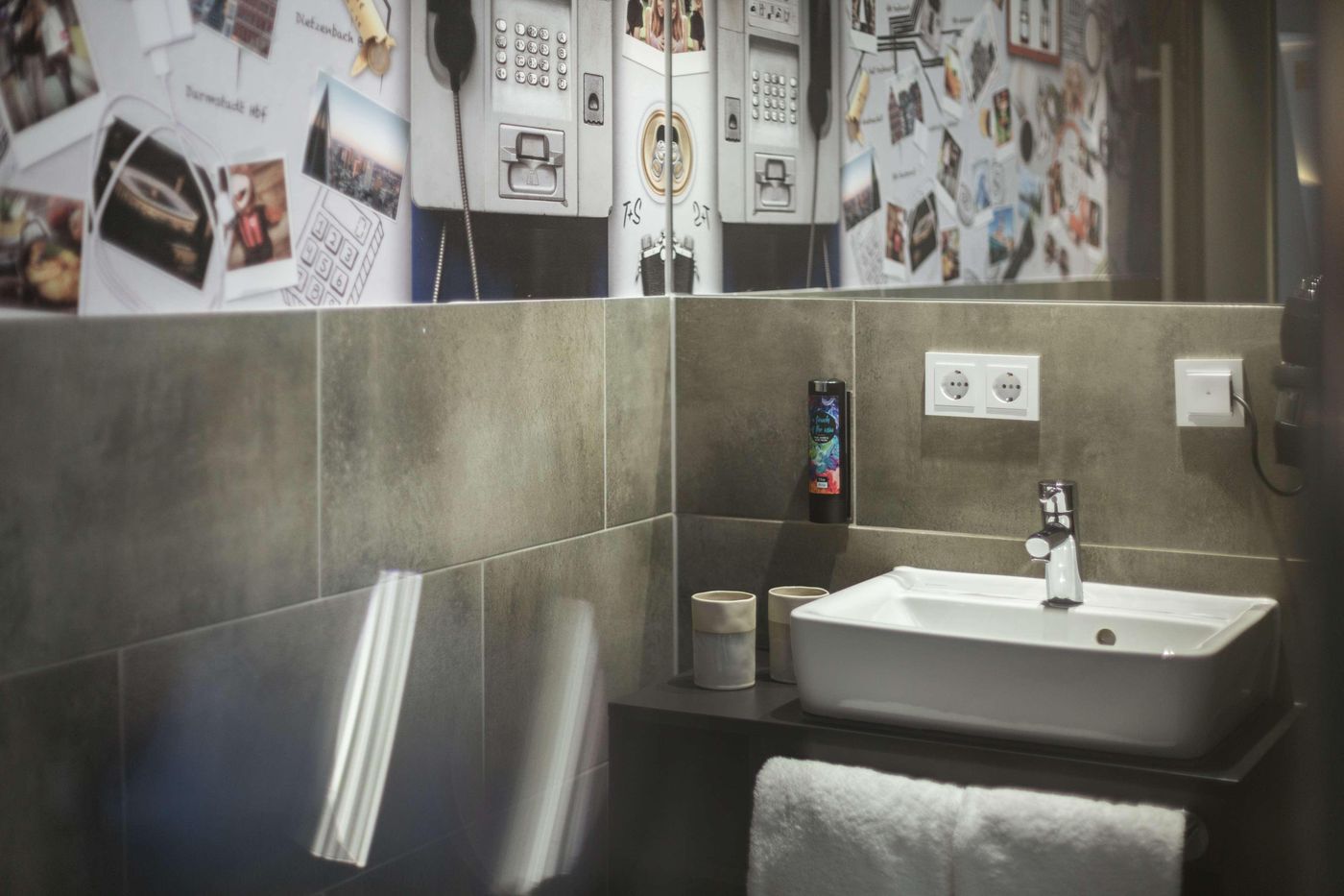 Holiday Inn - The Niu, Coin Frankfurt Ostend - Germany - Frankfurt Am Main - Room - 6