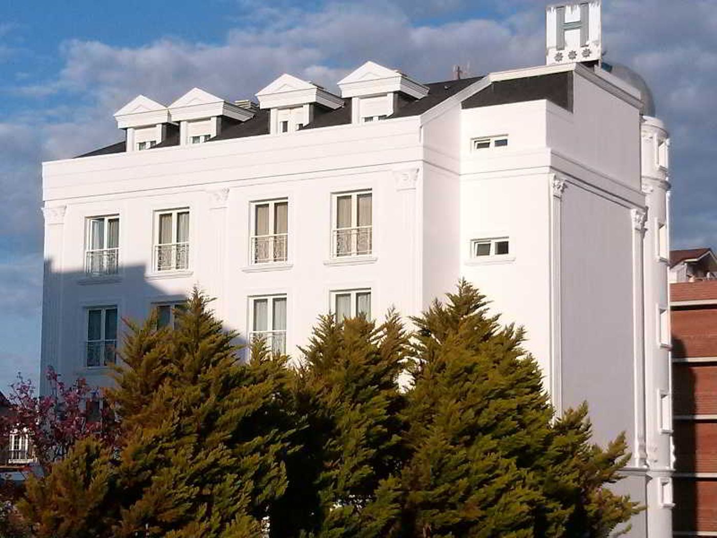 Hotel Mar azul y surf-Spain-SUANCES-General view-1