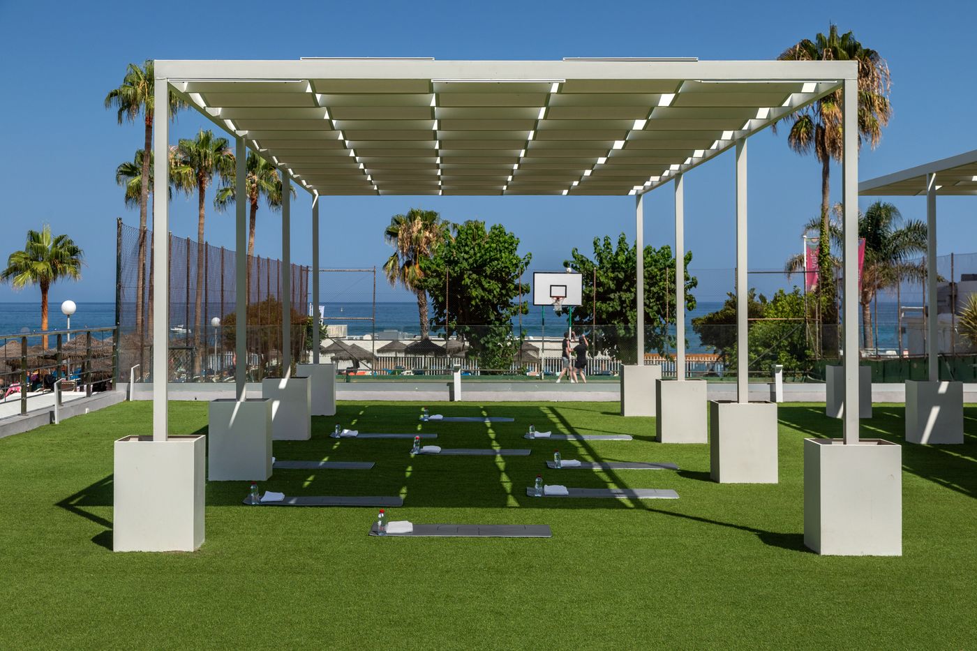 02.10.25 Sol Puerto Marina