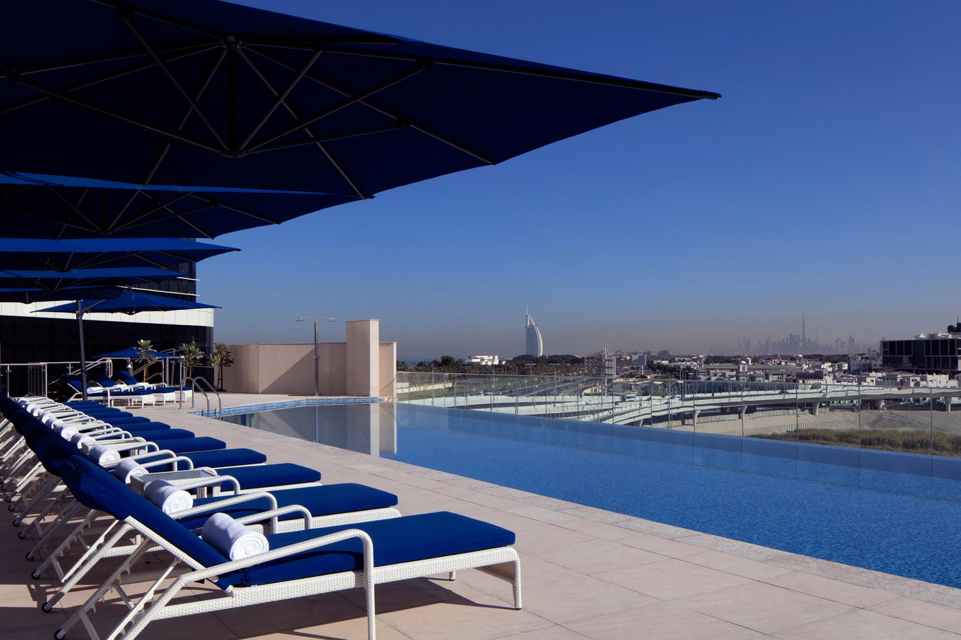Avani-Plus-Palm-View-Dubai-Hotel-and-Suites-Pool-2