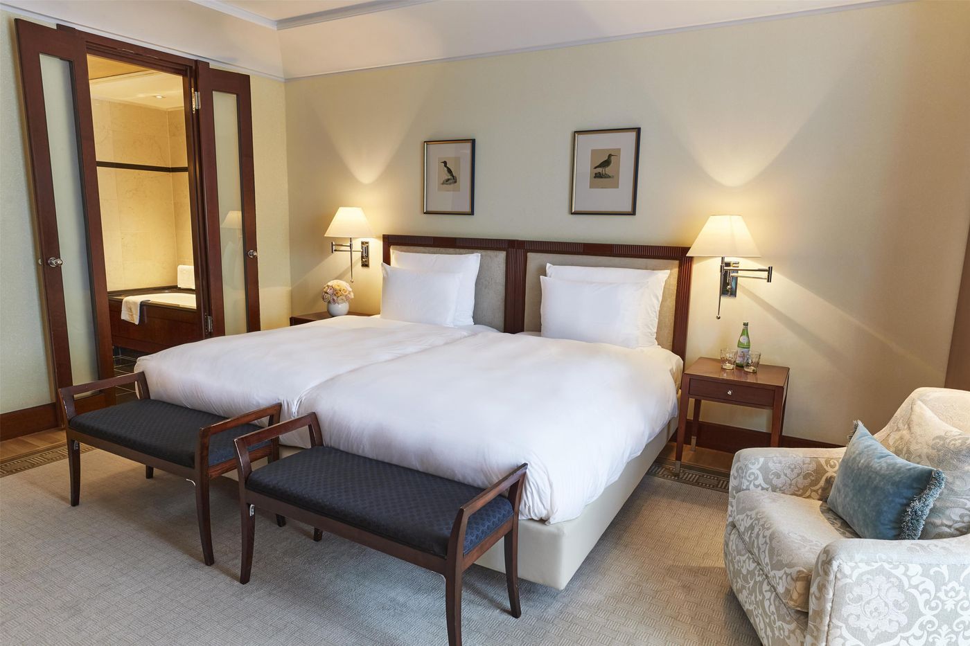 Adlon-Kempinski-Berlin-Room-39