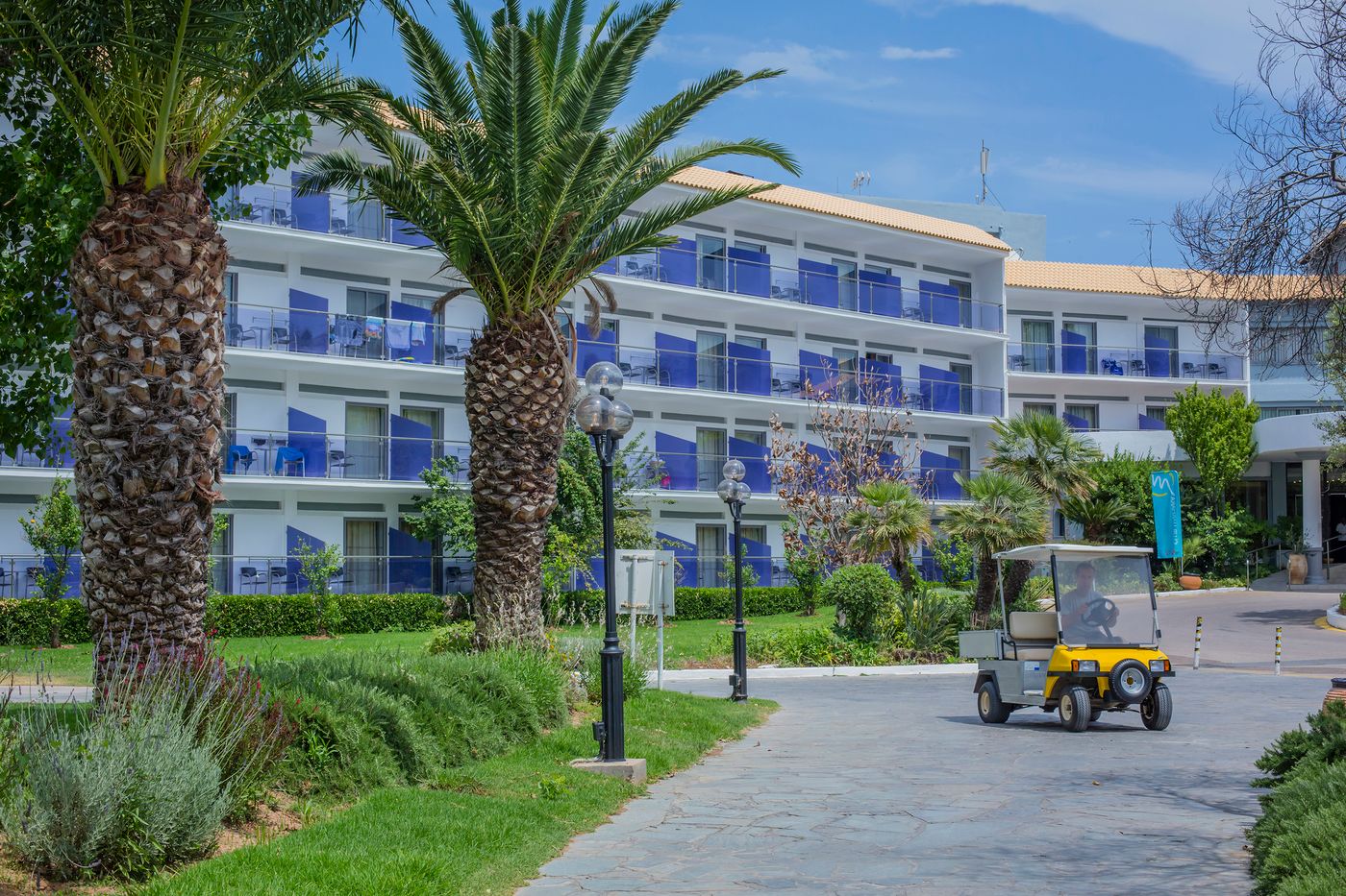 Golden-Coast-Hotel-and-Bungalows-General-view-76