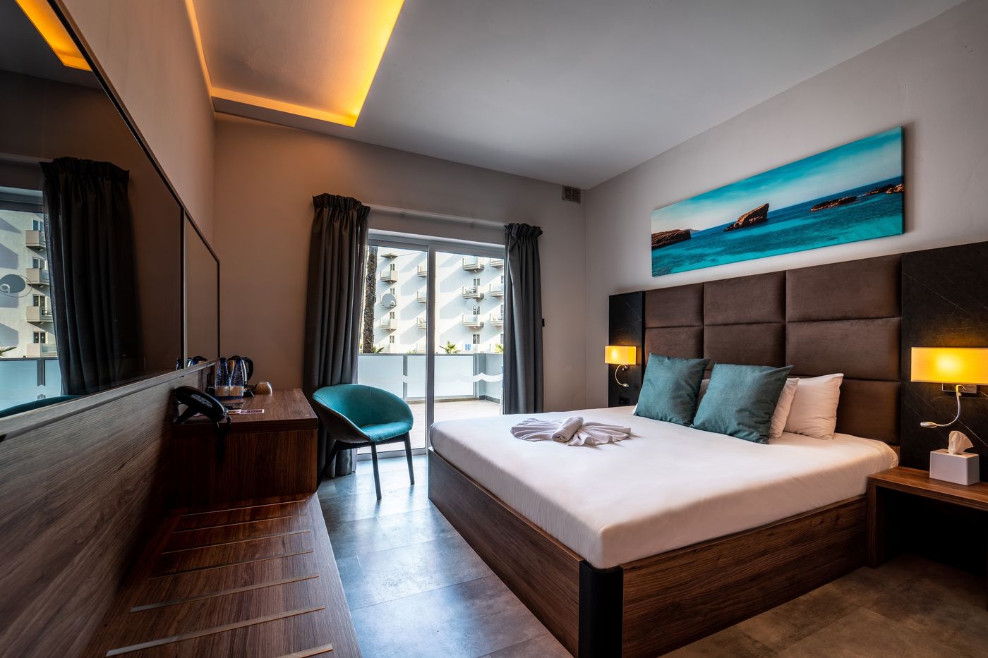 Pebbles-Resort-Room-13